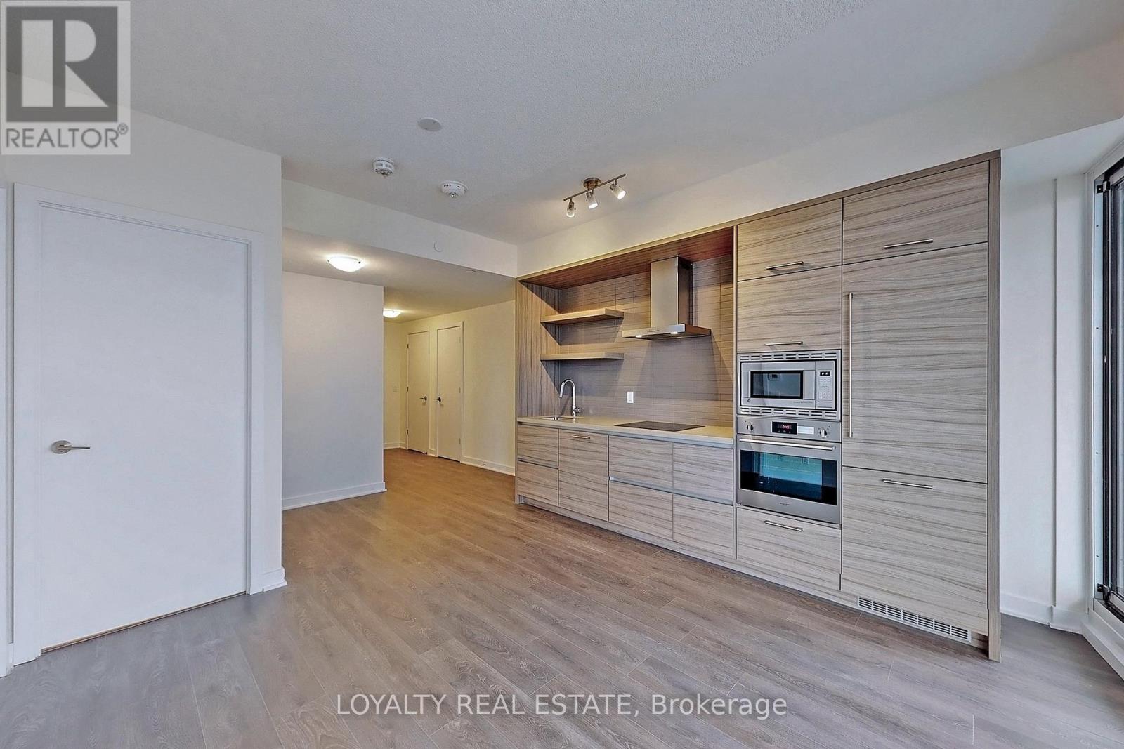 1705 - 2221 Yonge Street, Toronto, Ontario  M4S 2B4 - Photo 9 - C13165278
