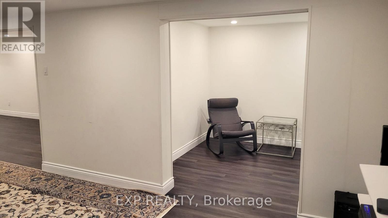 52 Lloydminster Crescent, Toronto, Ontario  M2M 2S1 - Photo 20 - C13165286