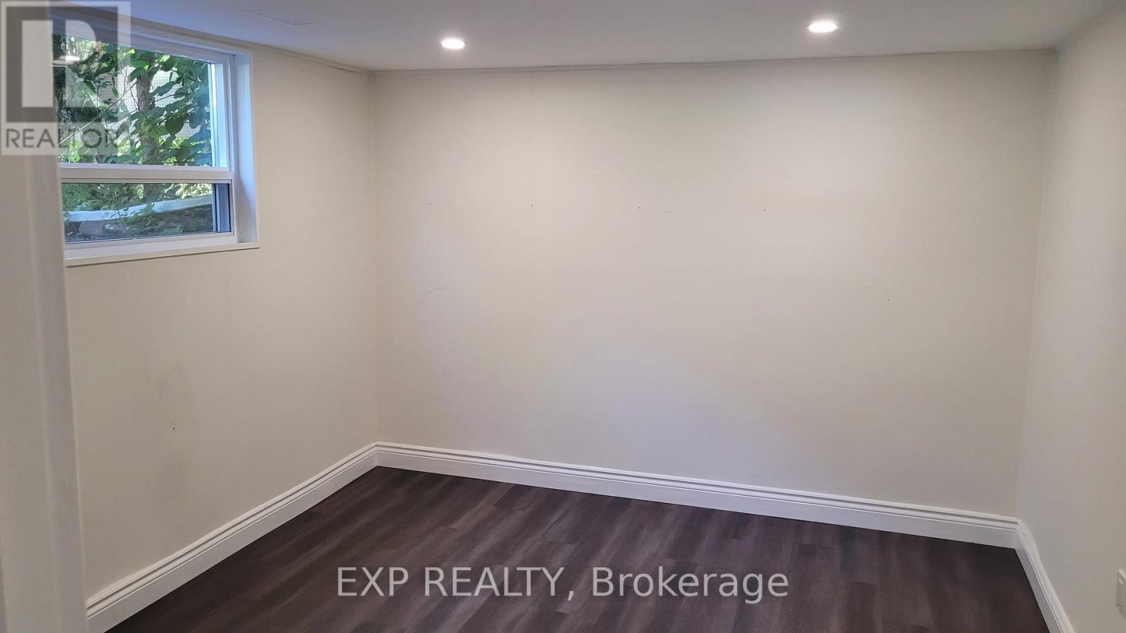 52 Lloydminster Crescent, Toronto, Ontario  M2M 2S1 - Photo 22 - C13165286