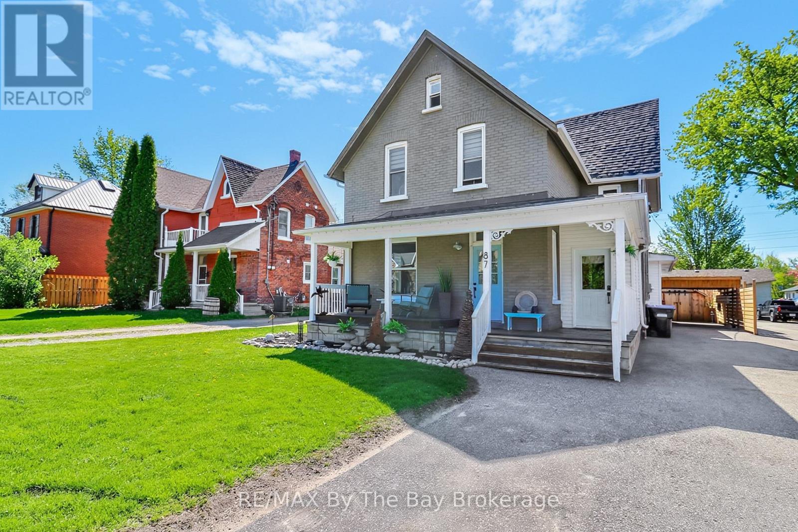 87 Queen Street W, Springwater (Elmvale), Ontario  L0L 1P0 - Photo 2 - S13165262