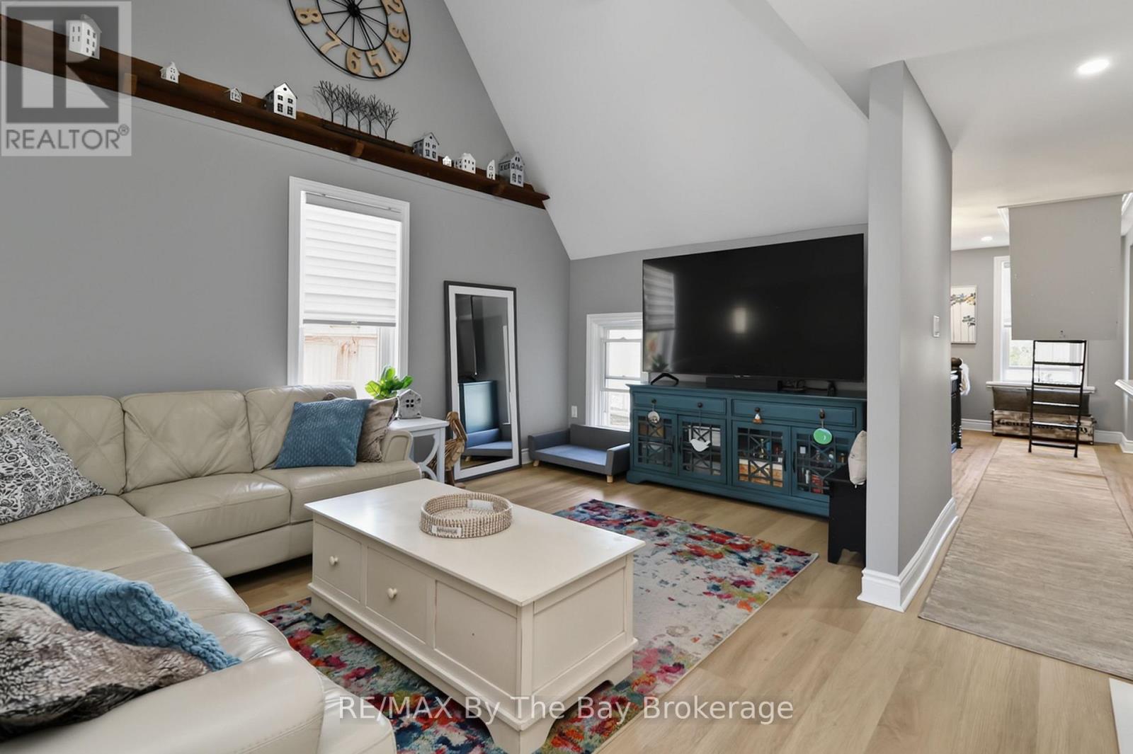87 Queen Street W, Springwater (Elmvale), Ontario  L0L 1P0 - Photo 24 - S13165262