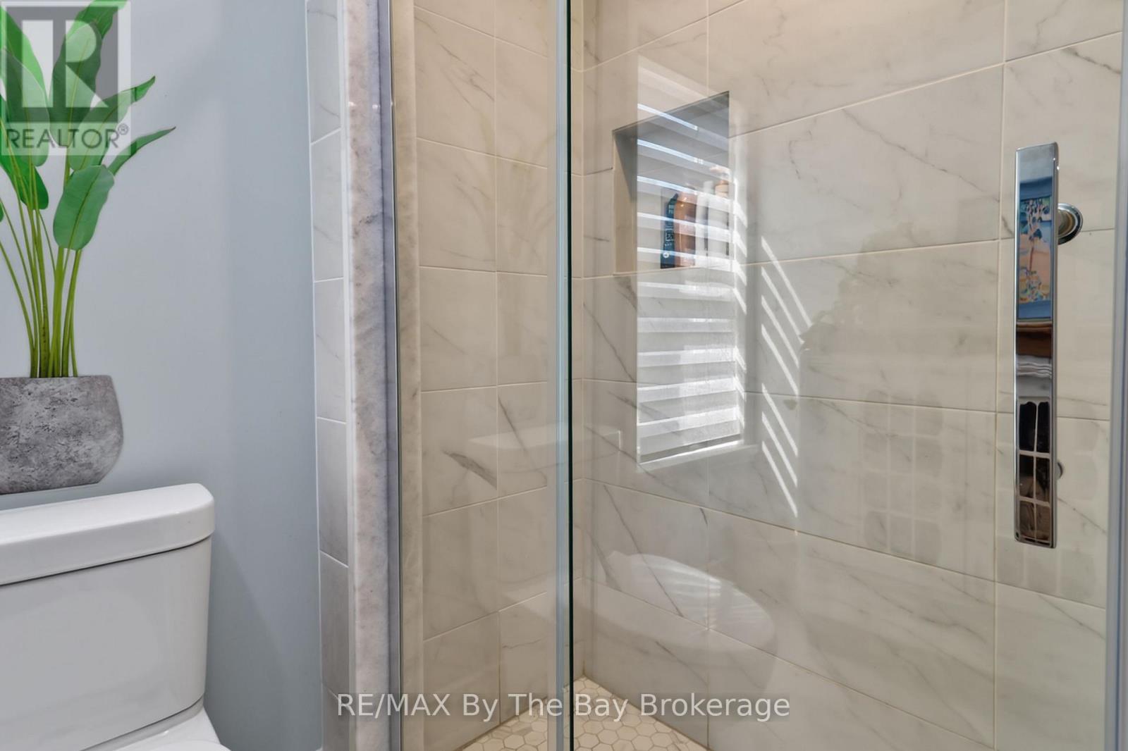 87 Queen Street W, Springwater (Elmvale), Ontario  L0L 1P0 - Photo 39 - S13165262
