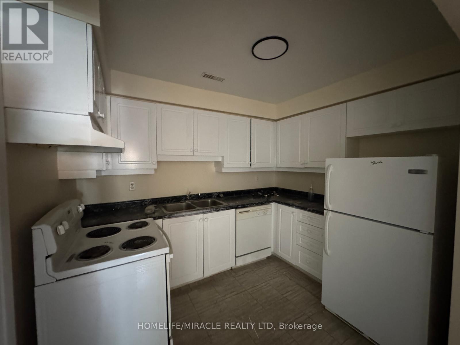 1 - 565 Kennedy Road, Toronto (Kennedy Park), Ontario  M1K 2B2 - Photo 5 - E13165256