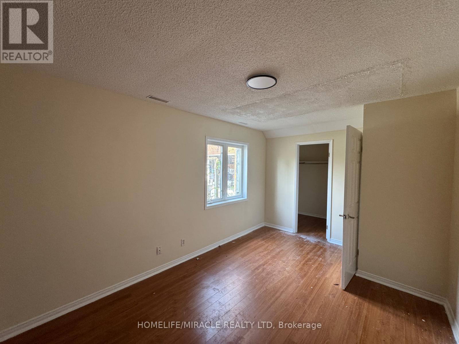1 - 565 Kennedy Road, Toronto (Kennedy Park), Ontario  M1K 2B2 - Photo 6 - E13165256