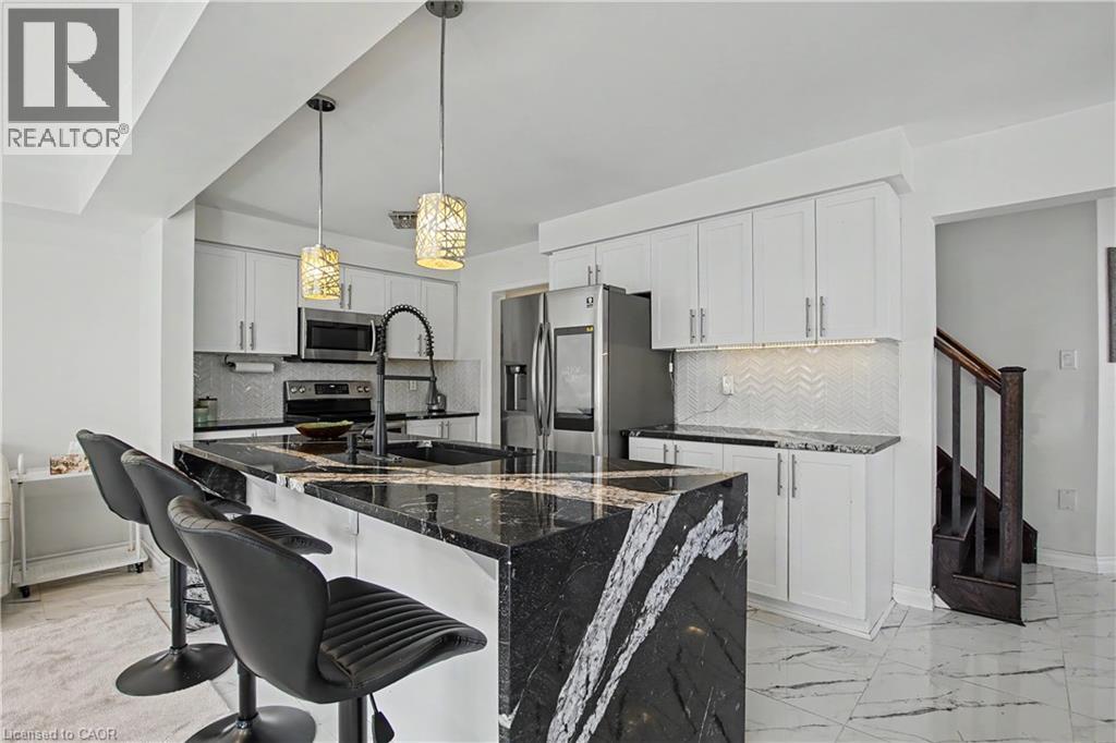 60 Postmaster Drive, Kitchener, Ontario  N2R 0J2 - Photo 4 - 40829328