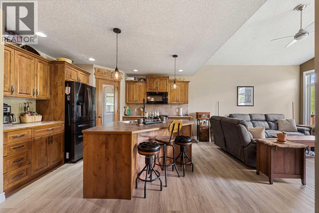 66 Sheep River Cove, Okotoks, Alberta  T1S 2L4 - Photo 10 - A2313157