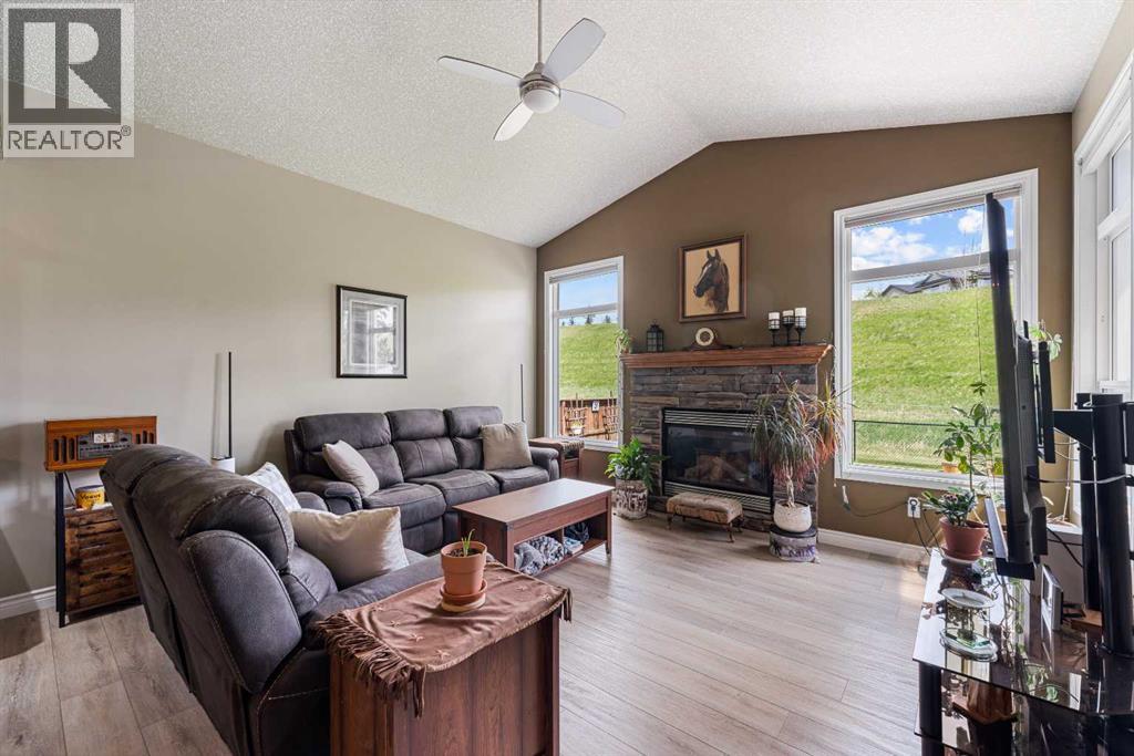 66 Sheep River Cove, Okotoks, Alberta  T1S 2L4 - Photo 16 - A2313157