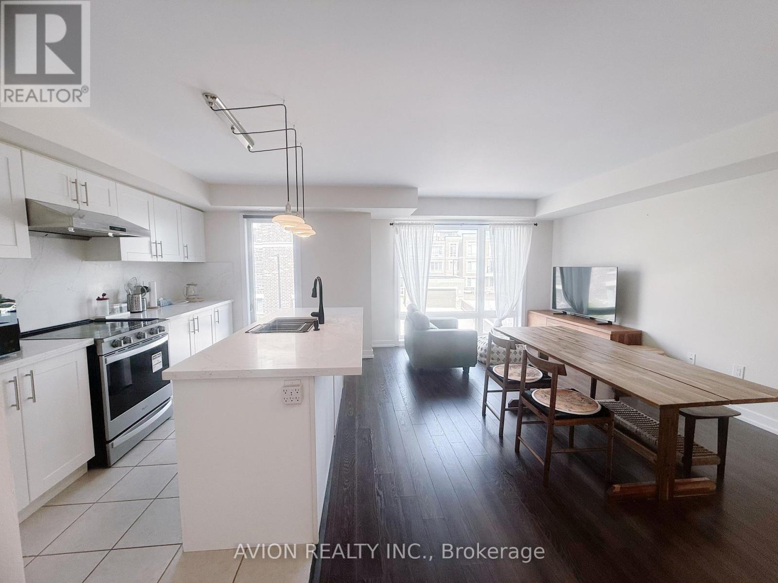 2108 - 2 Westmeath Lane, Markham, Ontario  L6B 0A8 - Photo 4 - N13165280