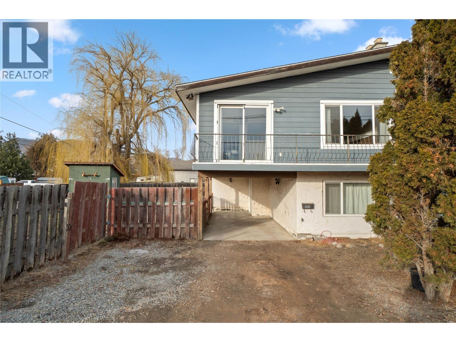 602/604 Windsor Avenue, Kamloops, British Columbia  V2B 2B3 - Photo 2 - 10375484