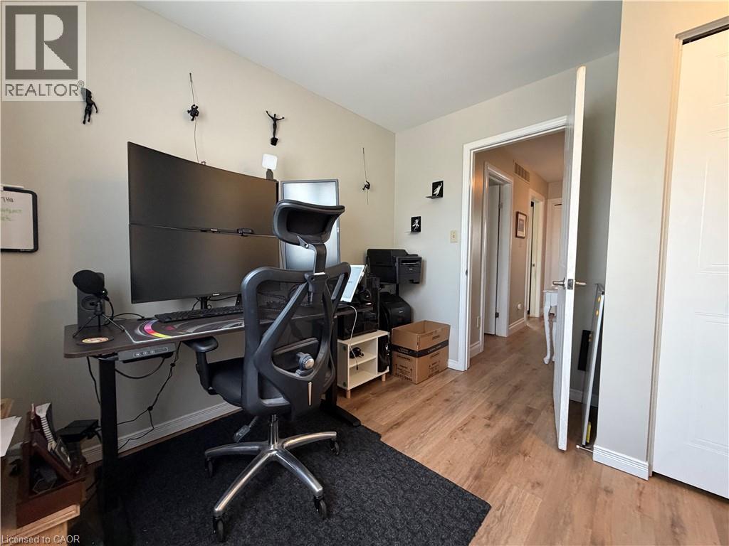 222 Scott Road, Cambridge, Ontario  N3C 3Z8 - Photo 16 - 40832844