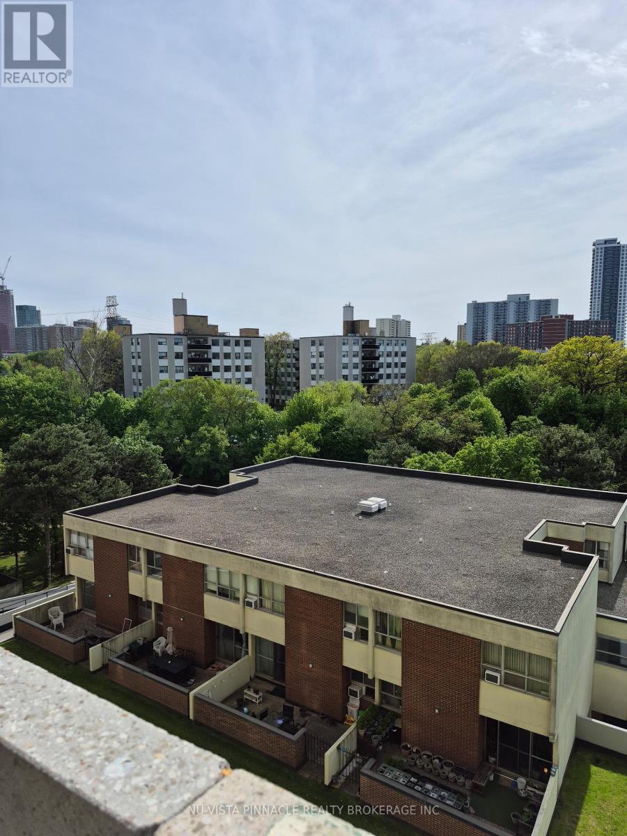 612 - 1 Massey Square, Toronto, Ontario  M4C 5L4 - Photo 14 - E13165324