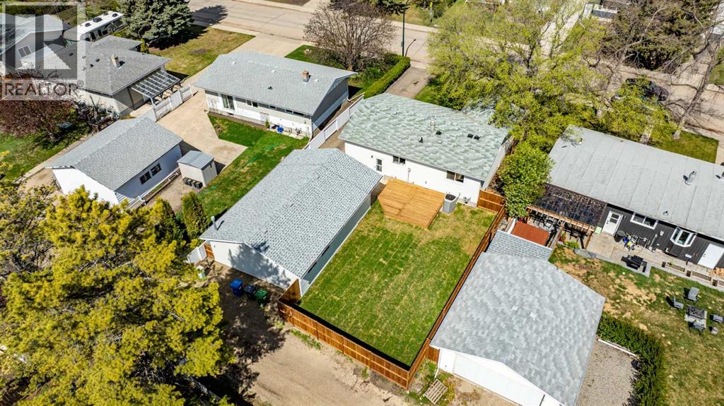 19 Spencer Street, Red Deer, Alberta  T4N 0B1 - Photo 38 - A2306898