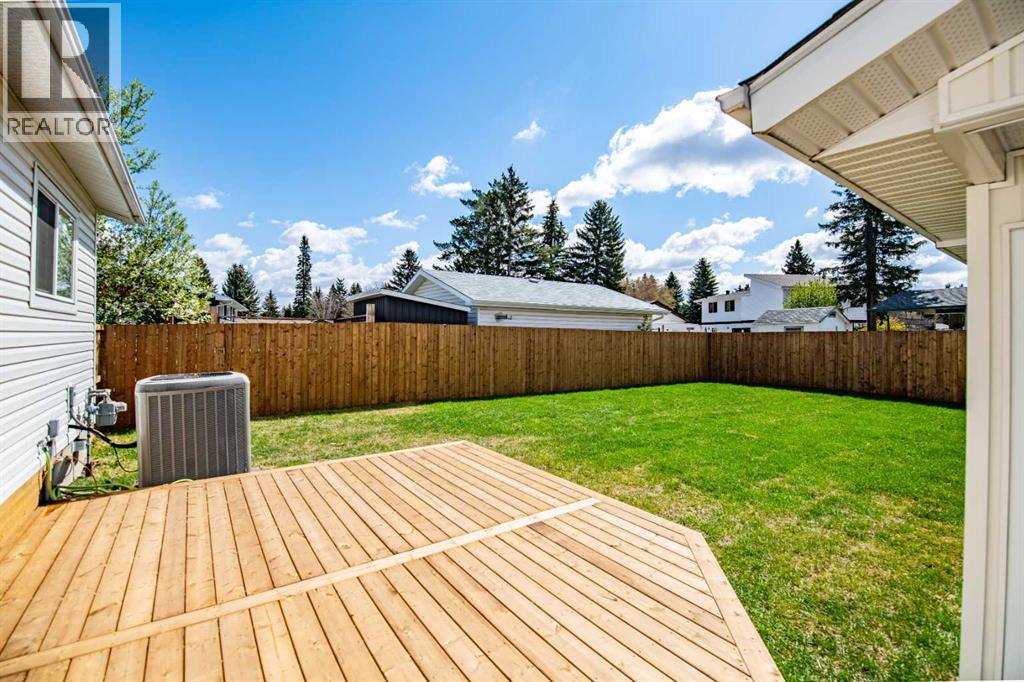 19 Spencer Street, Red Deer, Alberta  T4N 0B1 - Photo 39 - A2306898