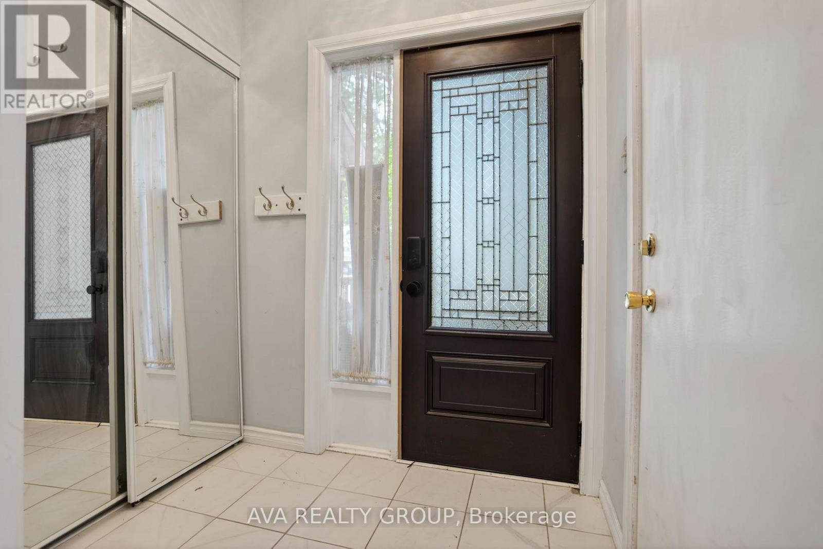 27 Danaher Drive, Ottawa, Ontario  K2J 3Y5 - Photo 3 - X13165344
