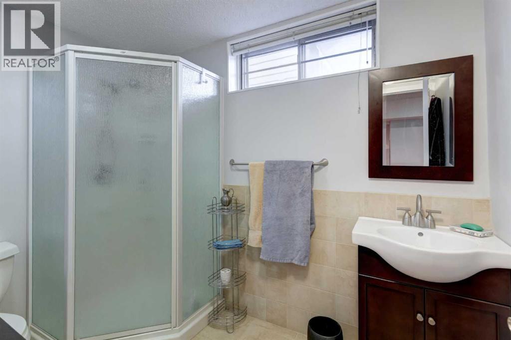 304 Lake Mead Crescent SE, Calgary, Alberta  T2J 3Z9 - Photo 25 - A2310803
