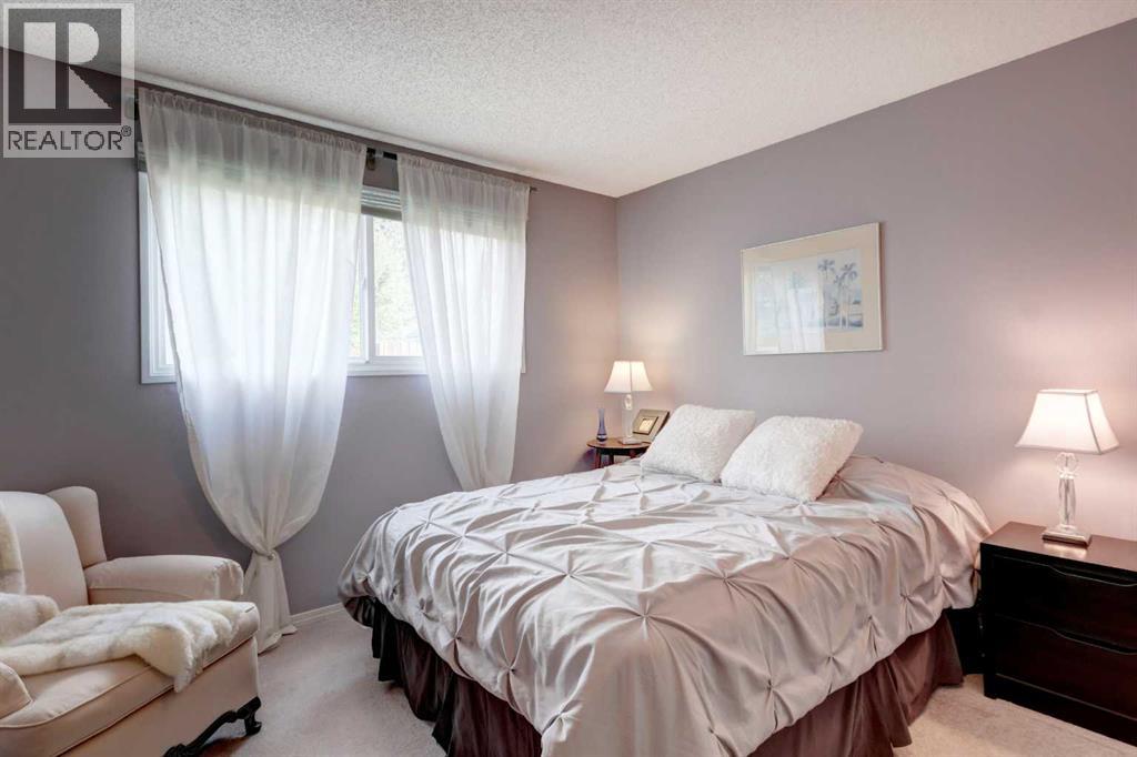 304 Lake Mead Crescent SE, Calgary, Alberta  T2J 3Z9 - Photo 13 - A2310803