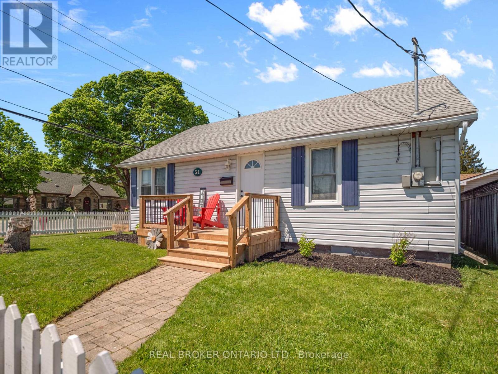 31 Beech Street, Port Colborne, Ontario  L3K 3N7 - Photo 3 - X13165334