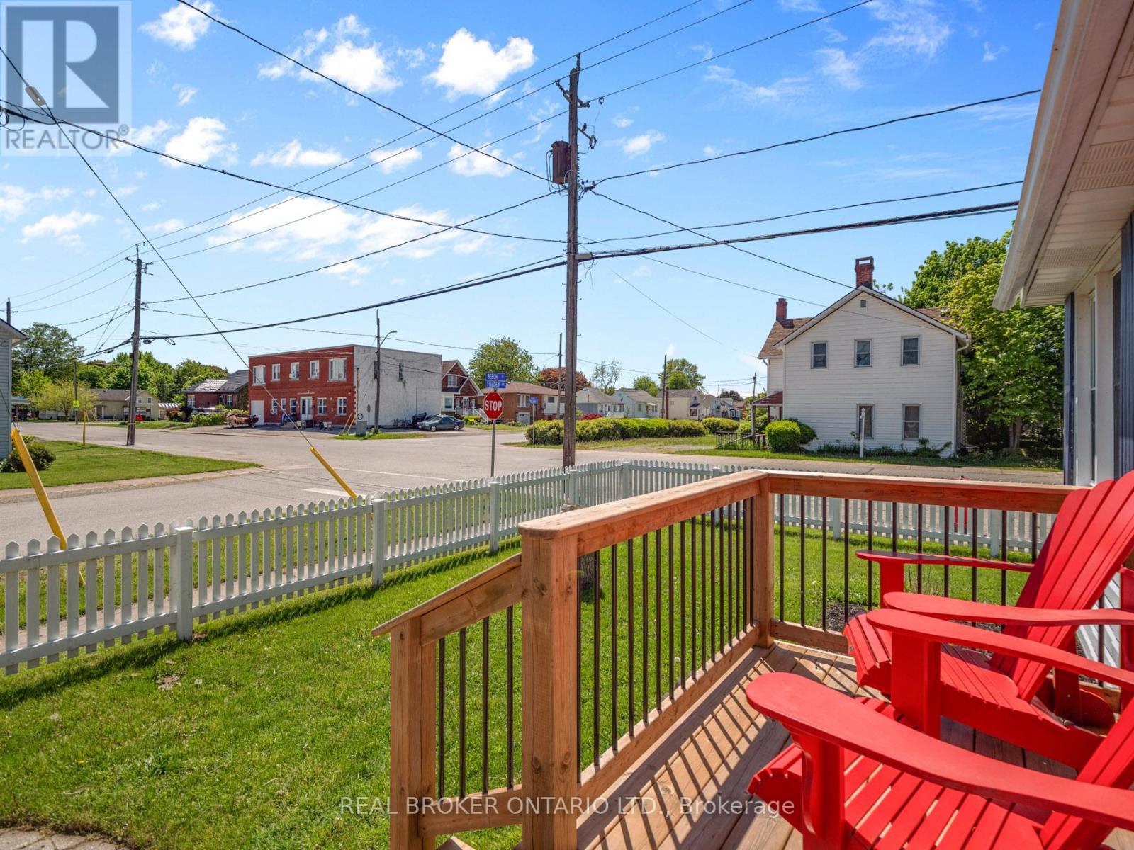 31 Beech Street, Port Colborne, Ontario  L3K 3N7 - Photo 4 - X13165334