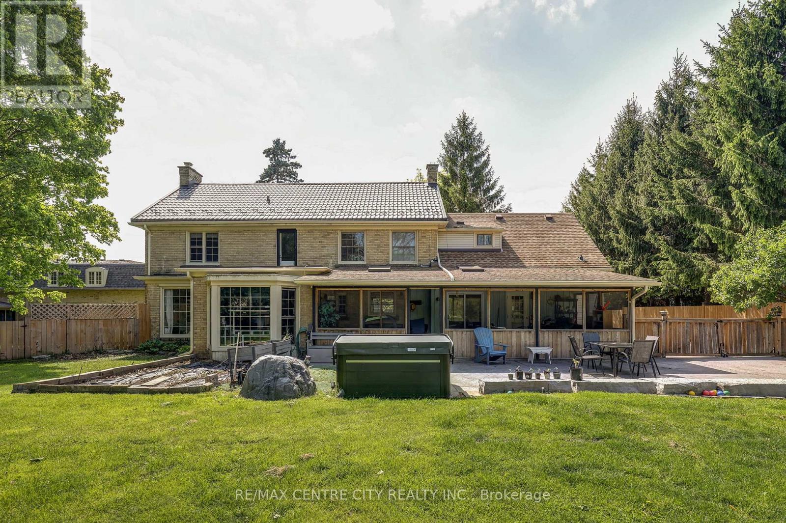 339 Sunset Drive, Central Elgin, Ontario  N5R 3C6 - Photo 9 - X13162972