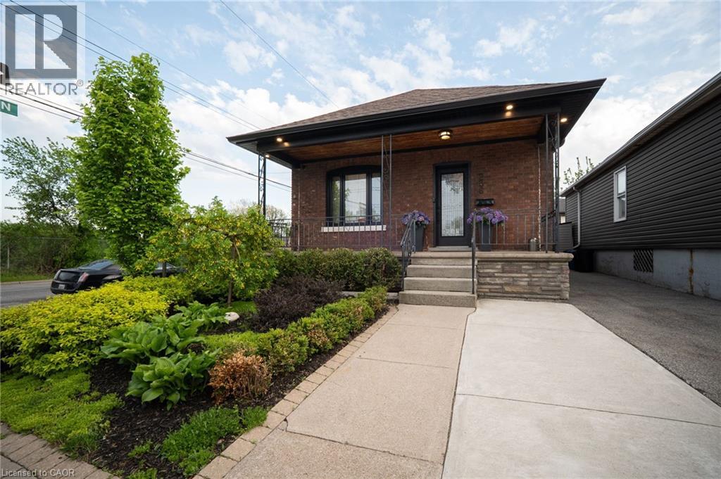 236 Macaulay Street E, Hamilton, Ontario  L8L 3X8 - Photo 3 - 40832872