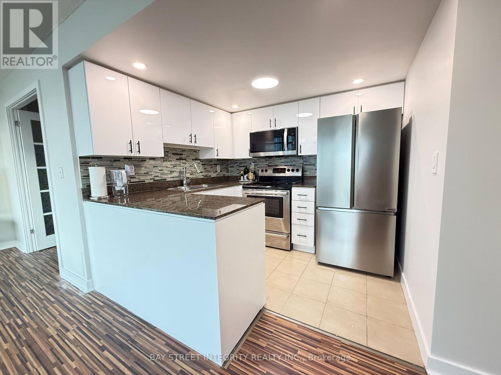3003 - 381 Front Street, Toronto, Ontario M5V 3R8 - Photo 4 - C13165318