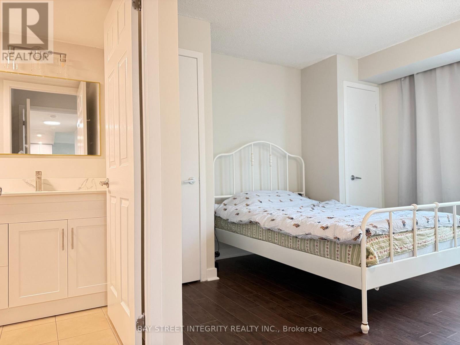 3003 - 381 Front Street, Toronto, Ontario M5V 3R8 - Photo 7 - C13165318