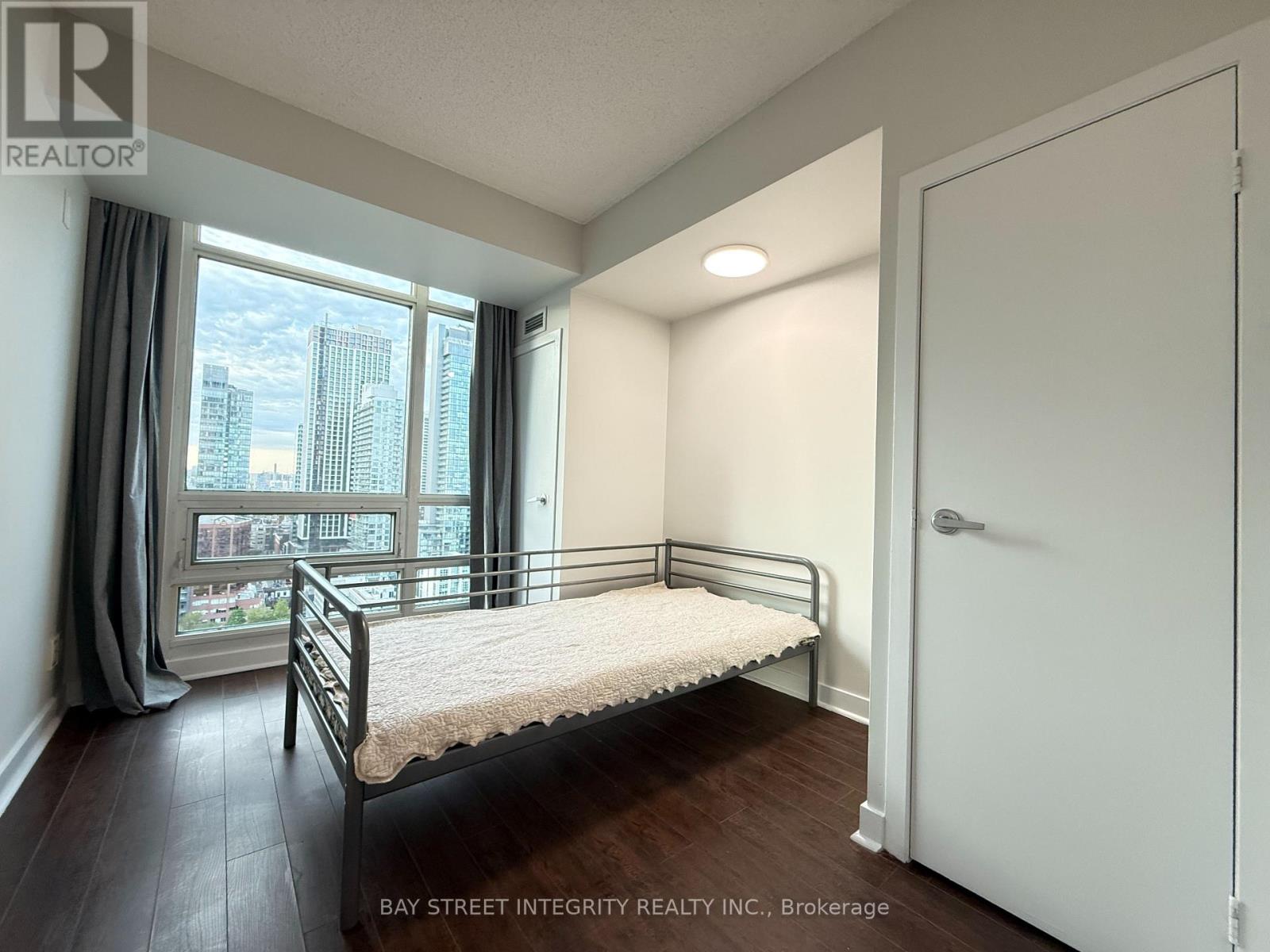 3003 - 381 Front Street, Toronto, Ontario M5V 3R8 - Photo 9 - C13165318