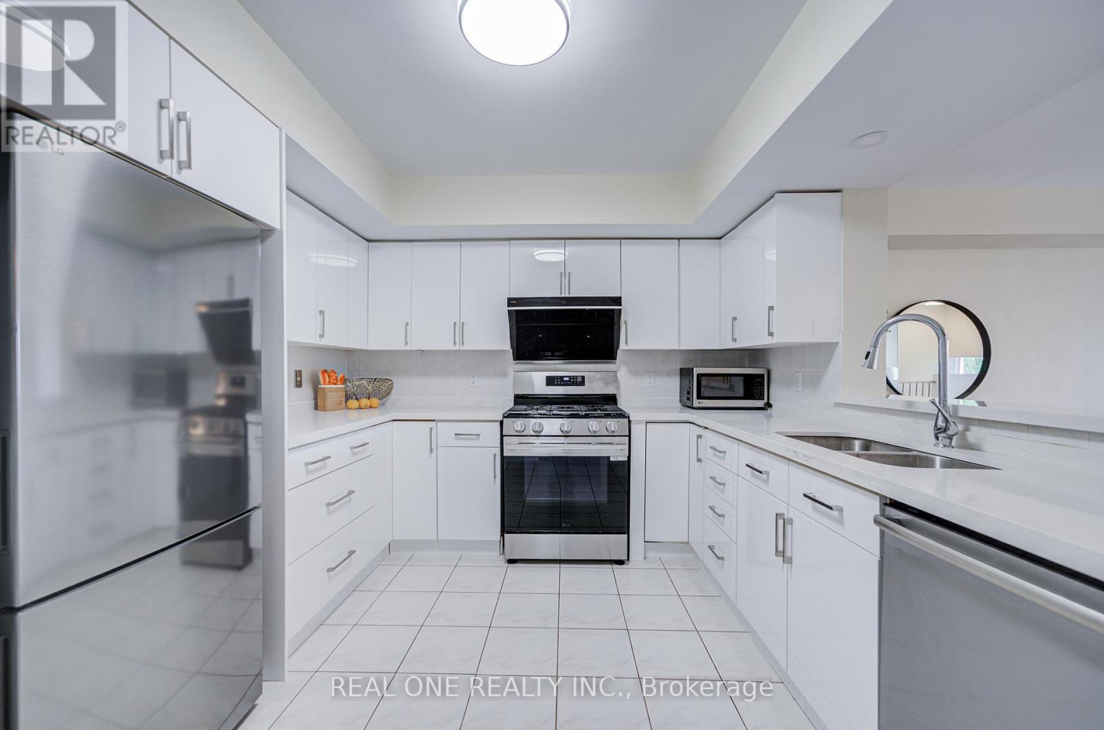 317 Grandview Way, Toronto, Ontario  M2N 6V3 - Photo 14 - C13165330