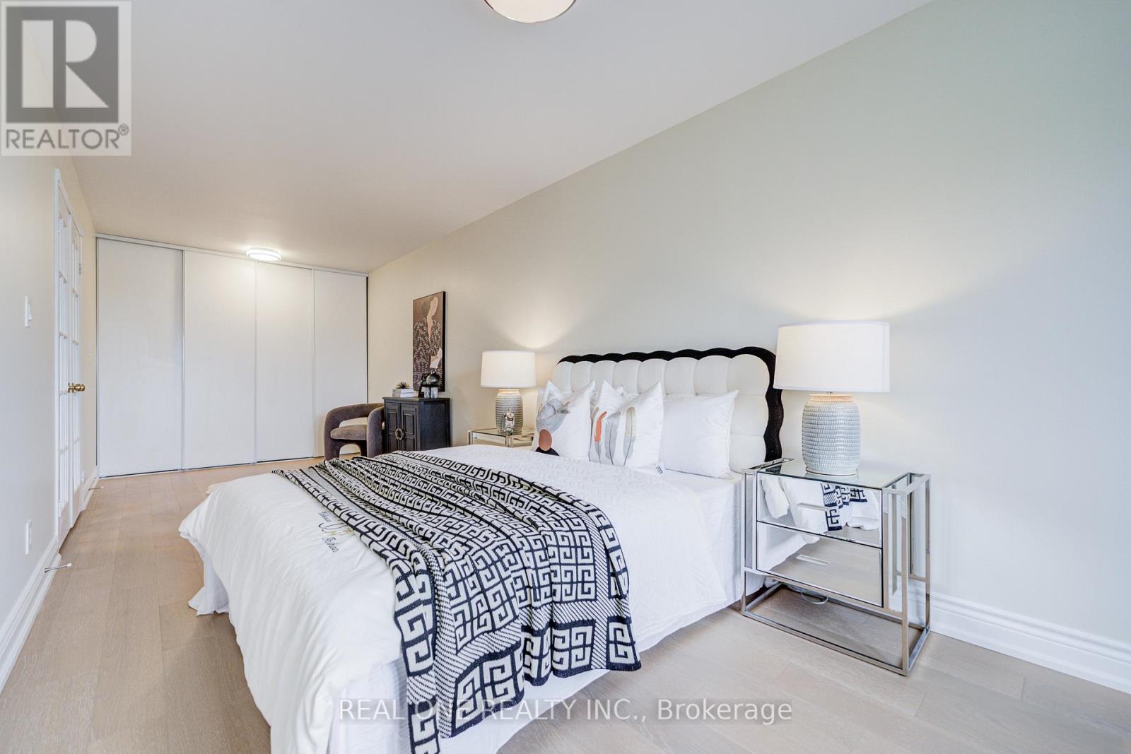 317 Grandview Way, Toronto, Ontario  M2N 6V3 - Photo 38 - C13165330