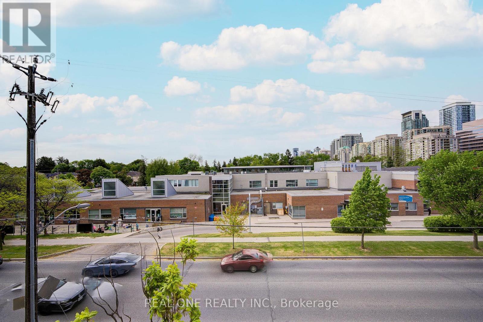 317 Grandview Way, Toronto, Ontario  M2N 6V3 - Photo 49 - C13165330