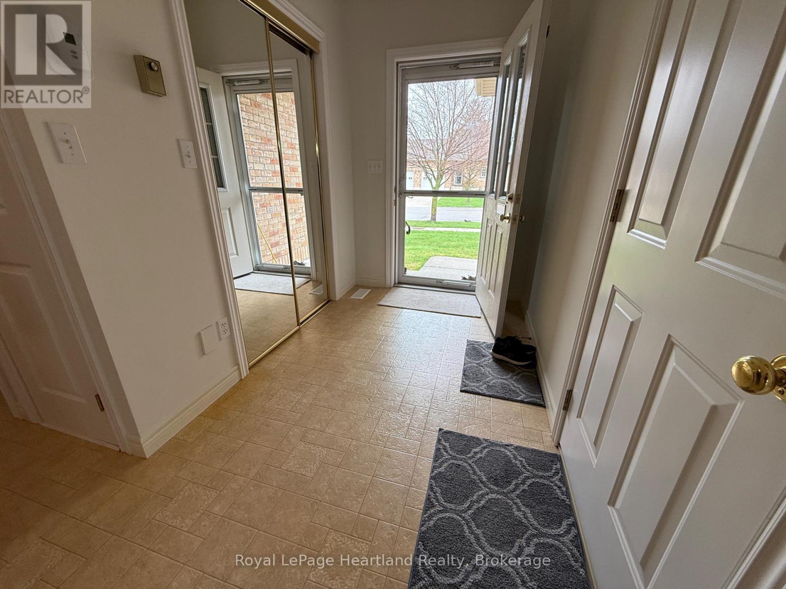 260 Martha Street, Goderich, Ontario  N7A 4M9 - Photo 2 - X13165292