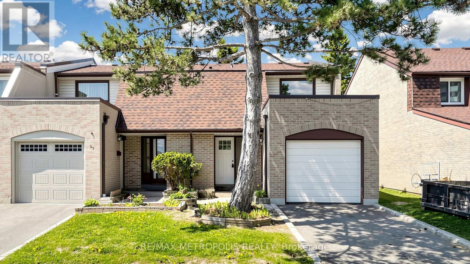 18 - 11 Livonia Place, Toronto, Ontario  M1E 4W5 - Photo 1 - E13165332