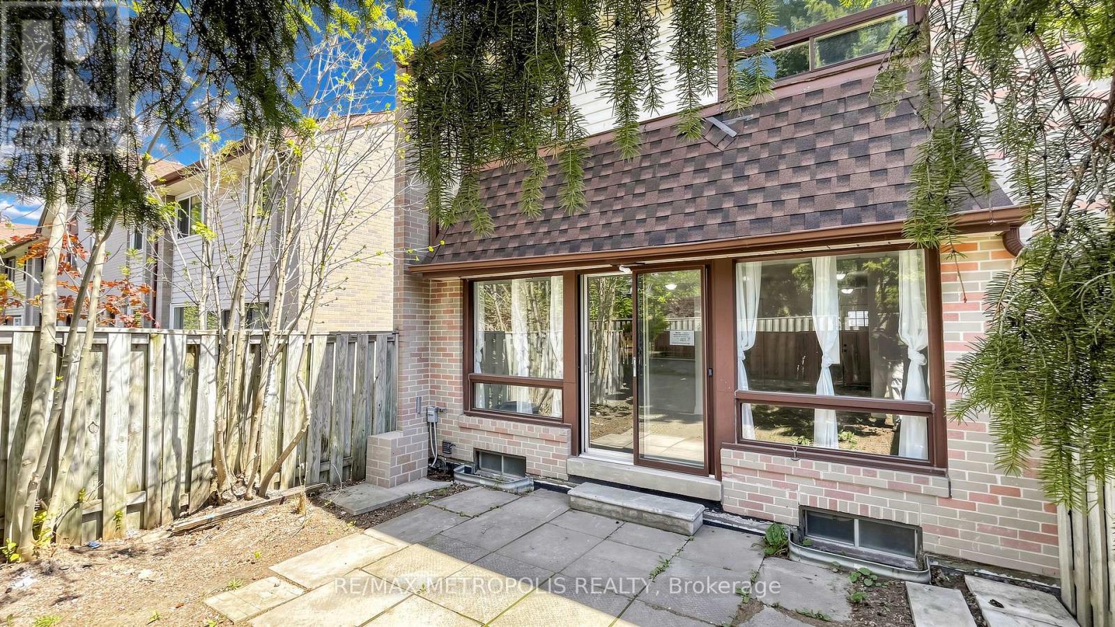 18 - 11 Livonia Place, Toronto, Ontario  M1E 4W5 - Photo 46 - E13165332