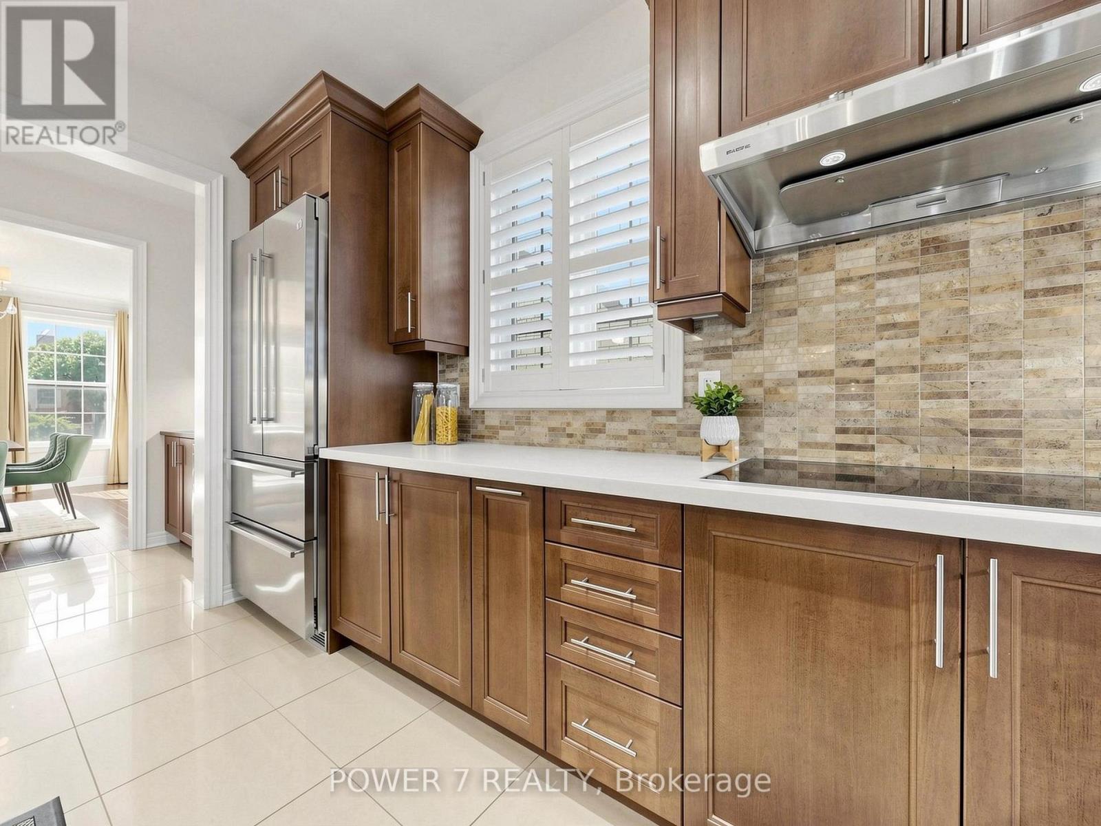 7 Bembridge Drive, Markham, Ontario  L6C 0J3 - Photo 19 - N13165288
