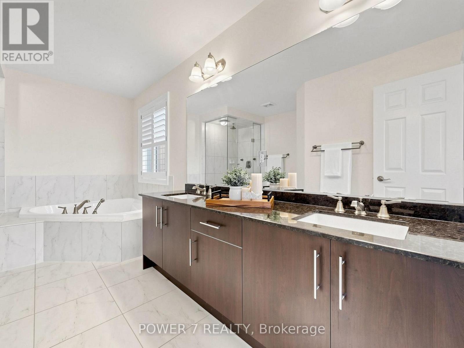 7 Bembridge Drive, Markham, Ontario  L6C 0J3 - Photo 31 - N13165288