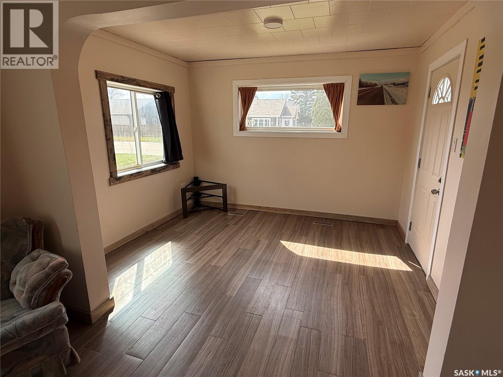 901 2nd Street W, Nipawin, Saskatchewan  S0E 1E0 - Photo 14 - SK036881