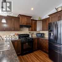 28 Jessie Ursenbach Way N, Lethbridge, Alberta  T1H 5P5 - Photo 11 - A2312167