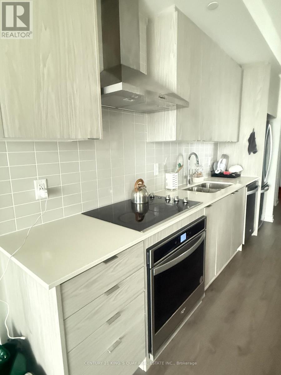 1703 - 55 Duke Street W, Kitchener, Ontario  N2G 1A6 - Photo 3 - X13159860