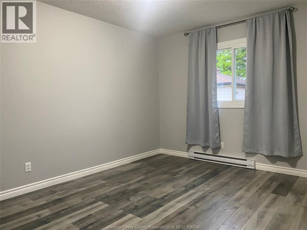 8324 Gregory Place, Windsor, Ontario  N8S 4N4 - Photo 7 - 26003501