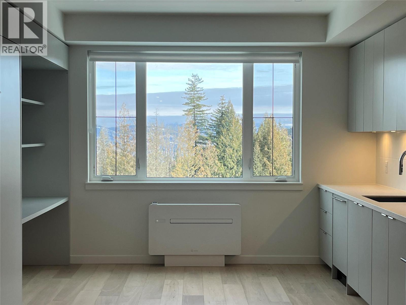 4280 Red Mountain Road Unit# 318, Rossland, British Columbia  V0G 1Y0 - Photo 1 - 10371411