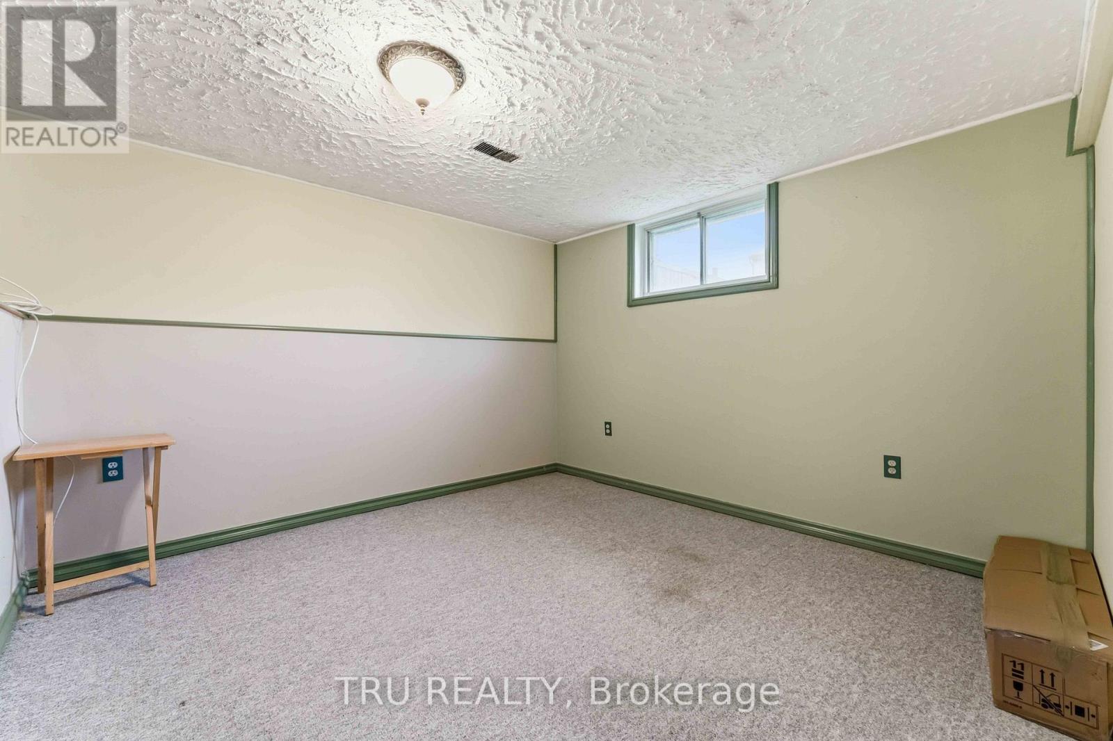 359 Burnt Ember Way, Ottawa, Ontario  K1E 2B6 - Photo 33 - X13165360