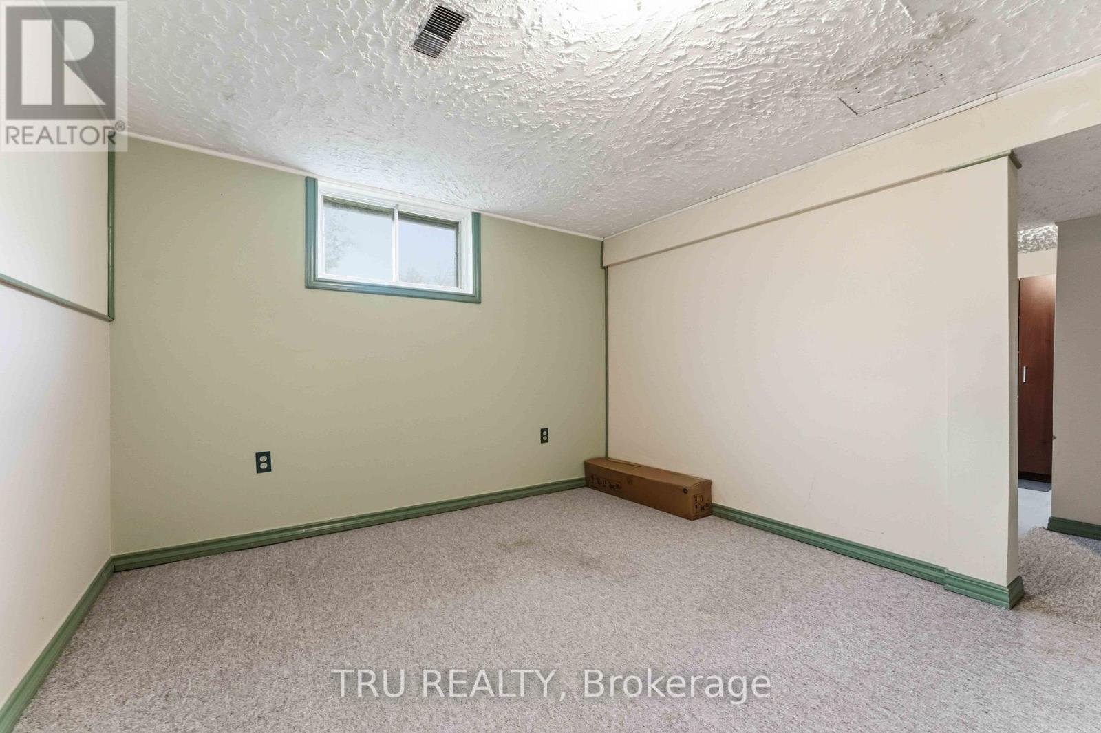 359 Burnt Ember Way, Ottawa, Ontario  K1E 2B6 - Photo 34 - X13165360