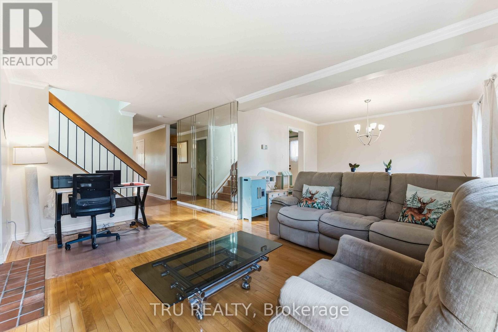 359 Burnt Ember Way, Ottawa, Ontario  K1E 2B6 - Photo 9 - X13165360
