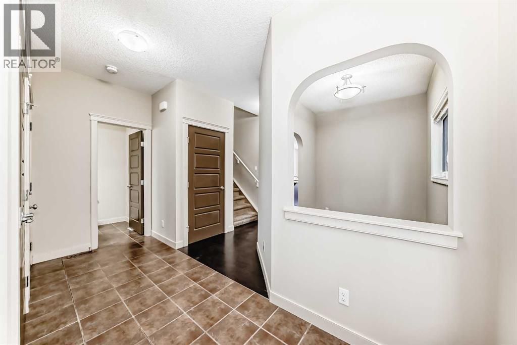 6 Evanspark Manor NW, Calgary, Alberta  T3P 0J8 - Photo 5 - A2274183