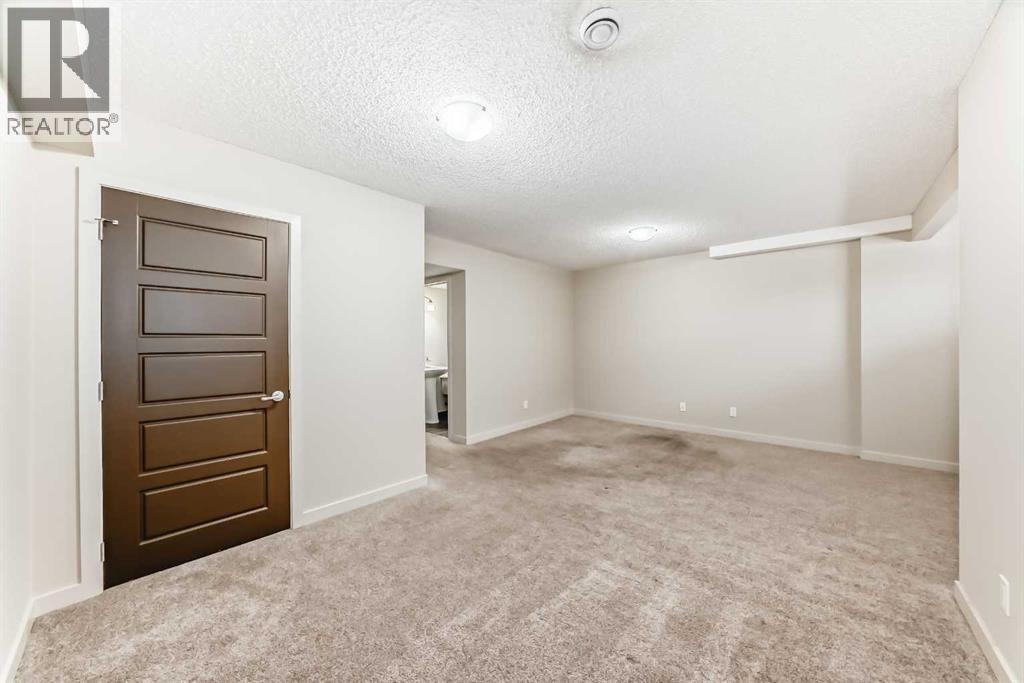 6 Evanspark Manor NW, Calgary, Alberta  T3P 0J8 - Photo 36 - A2274183