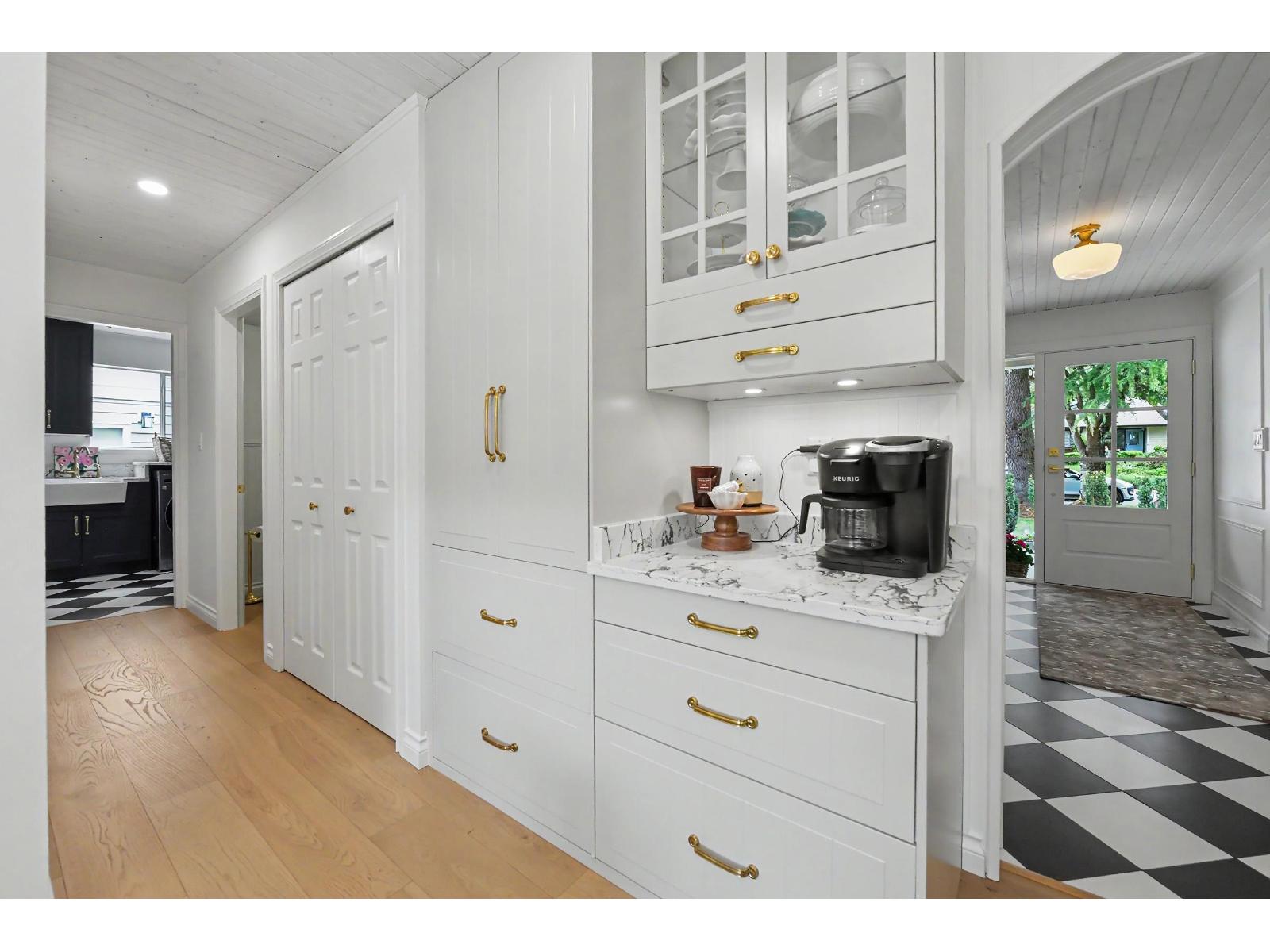 2085 Ocean Forest Drive, Surrey, British Columbia  V4A 6P1 - Photo 7 - R3125025