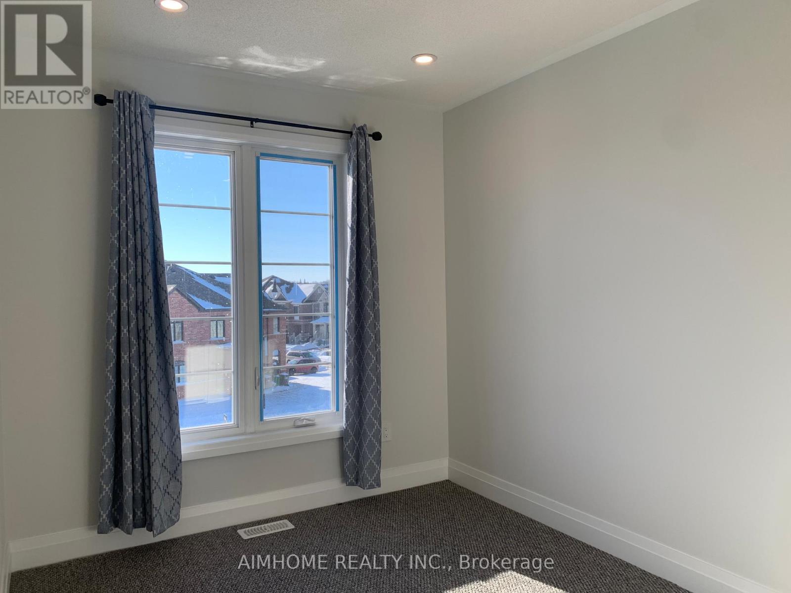 12 Summerbeam Way, Brampton, Ontario L6Y 6K5 - Photo 10 - W13165352