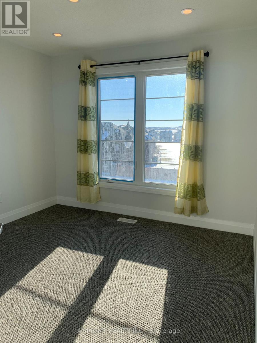 12 Summerbeam Way, Brampton, Ontario L6Y 6K5 - Photo 11 - W13165352