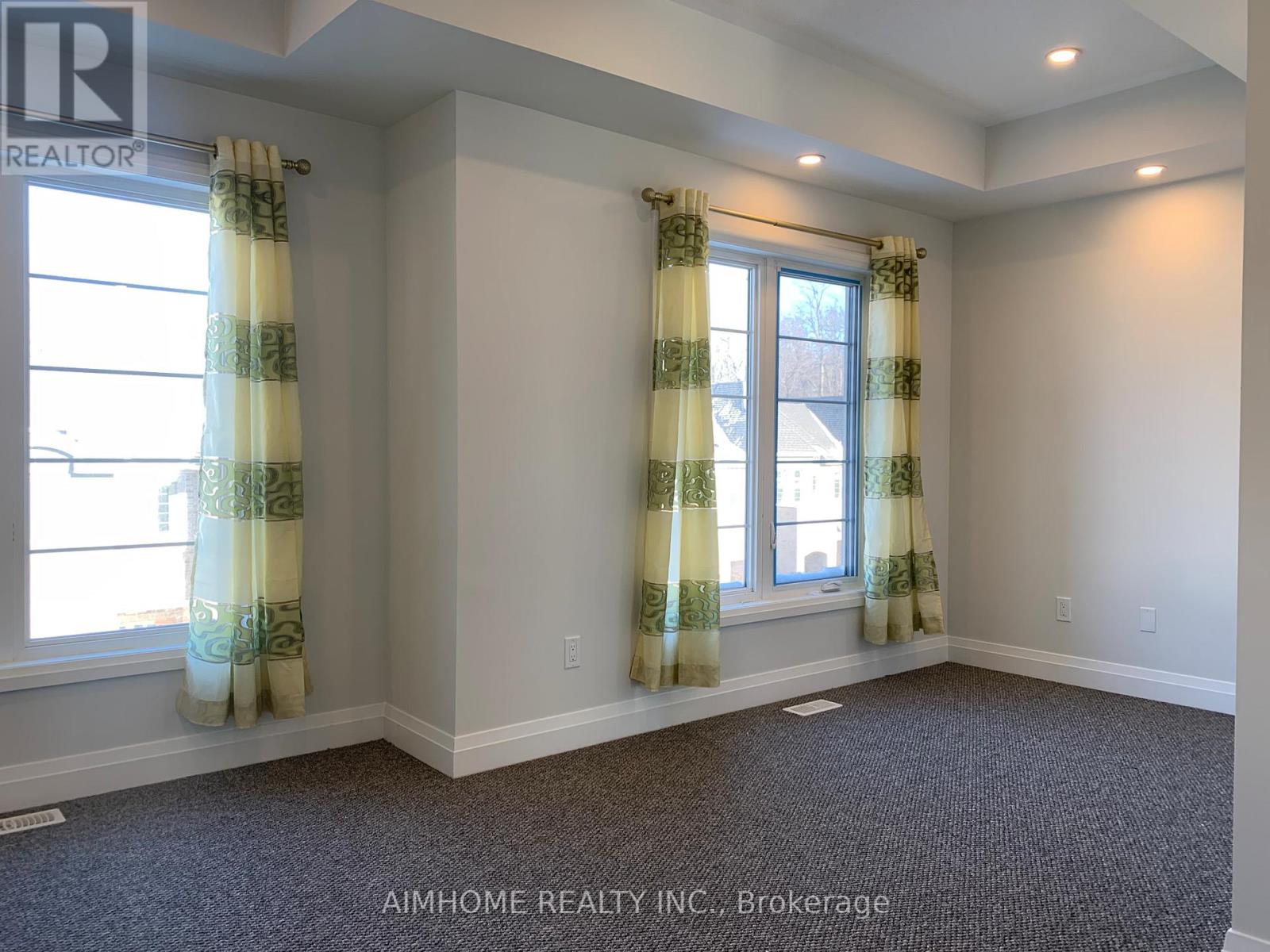 12 Summerbeam Way, Brampton, Ontario L6Y 6K5 - Photo 8 - W13165352