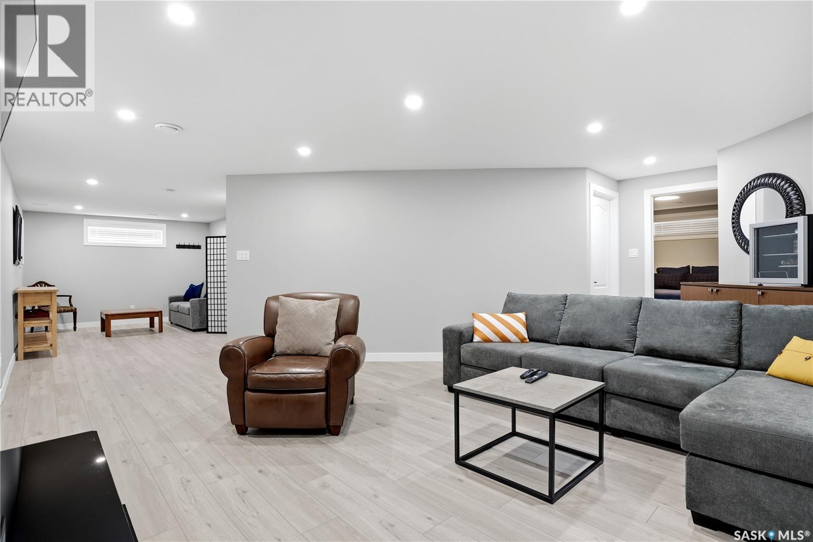 3283 Thames Crescent E, Regina, Saskatchewan  S4V 2Y1 - Photo 27 - SK036885